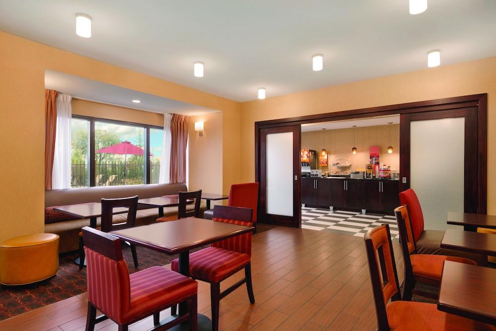 Hampton Inn Columbus-International Airport Gahanna Eksteriør bilde